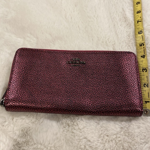 COACH metallic pink zip around wallet - Picture 10 of 10